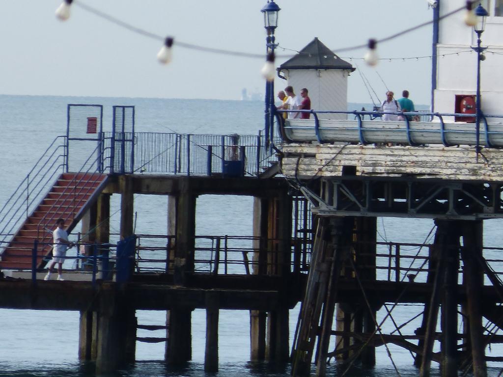 The Iverna Eastbourne Luaran gambar